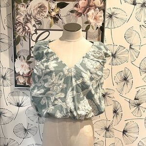 LOFT M Floral Print Women's Top - Green